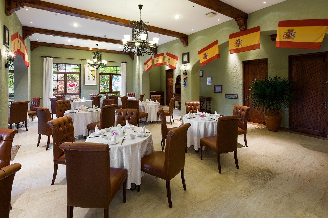 Best Western Premier International Resort Hotel Σανυά Εξωτερικό φωτογραφία